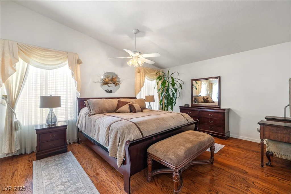 6746 Shelter, Las Vegas, NV 89103