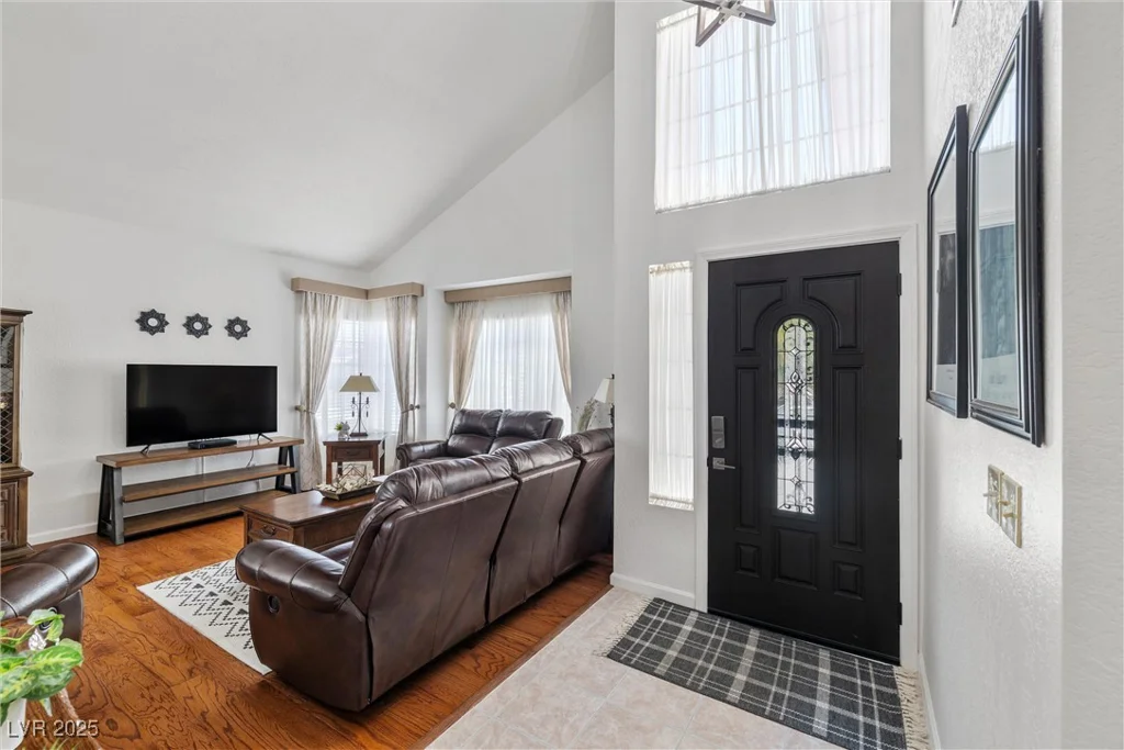 6746 Shelter, Las Vegas, NV 89103