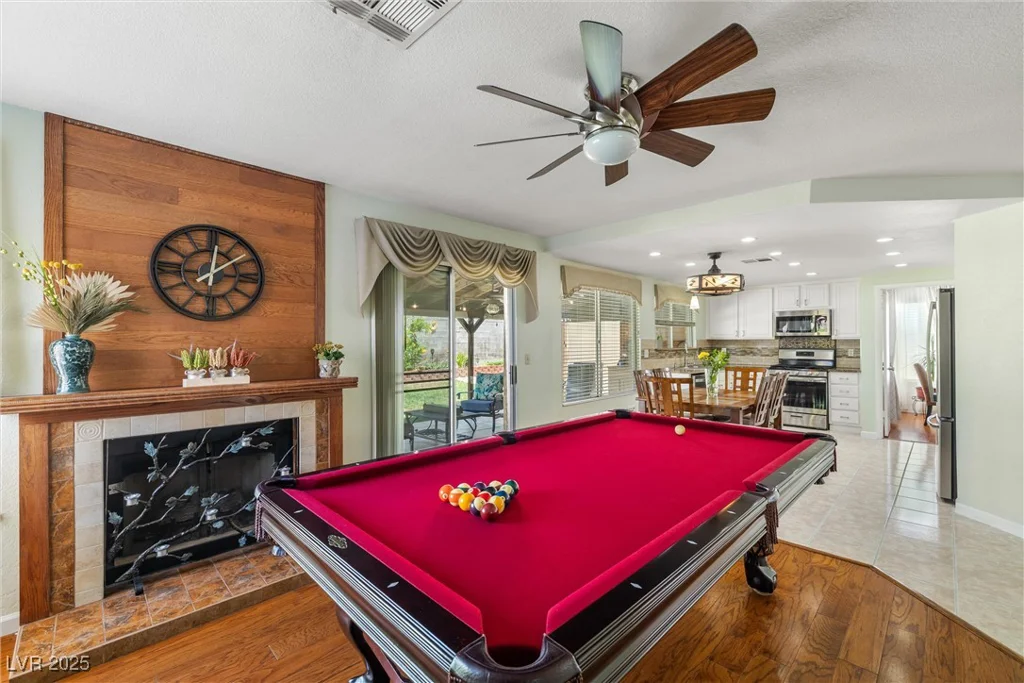 6746 Shelter, Las Vegas, NV 89103