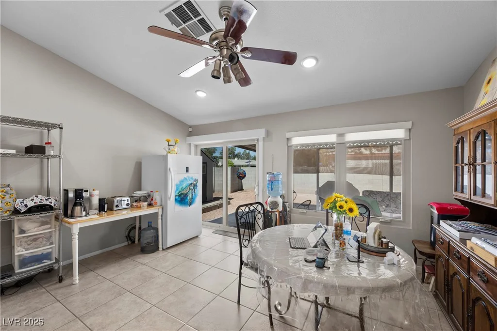 5117 Axbridge, North Las Vegas, NV 89031