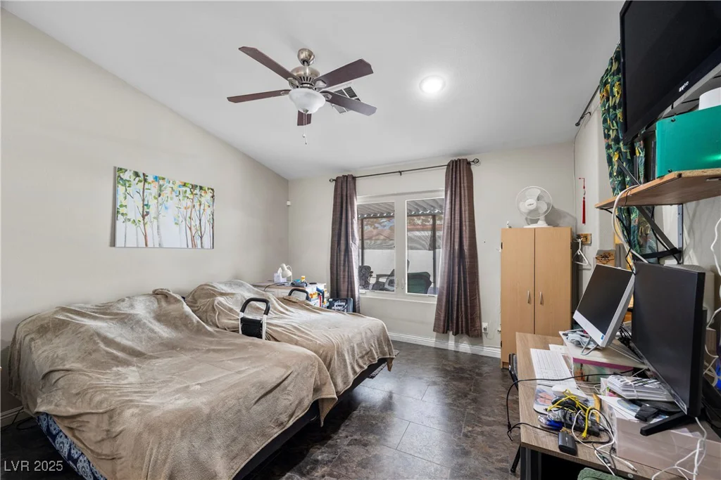 5117 Axbridge, North Las Vegas, NV 89031