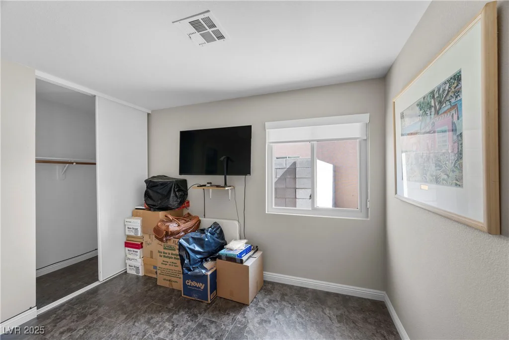 5117 Axbridge, North Las Vegas, NV 89031