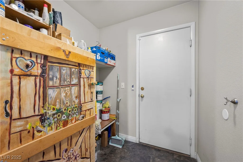 5117 Axbridge, North Las Vegas, NV 89031