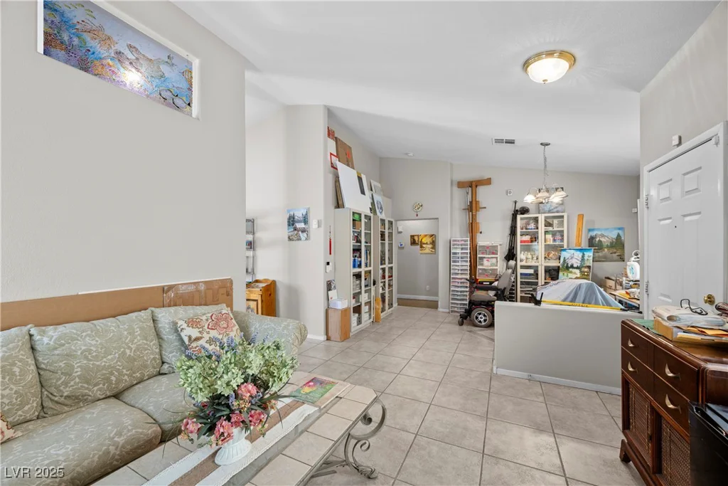 5117 Axbridge, North Las Vegas, NV 89031
