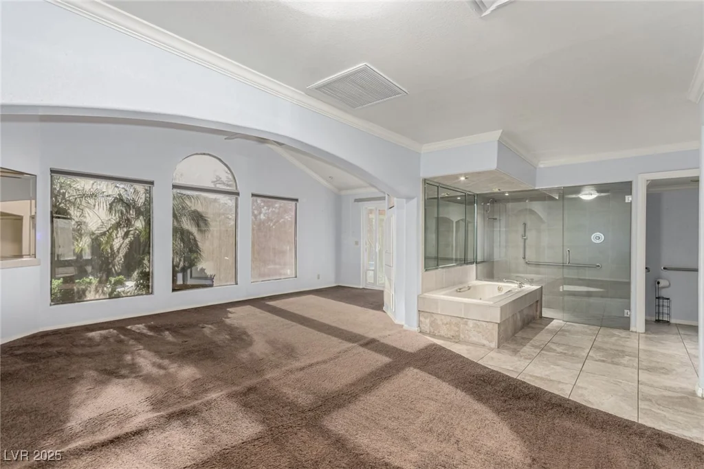 1393 Calmview, Las Vegas, NV 89110