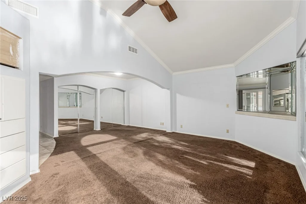 1393 Calmview, Las Vegas, NV 89110