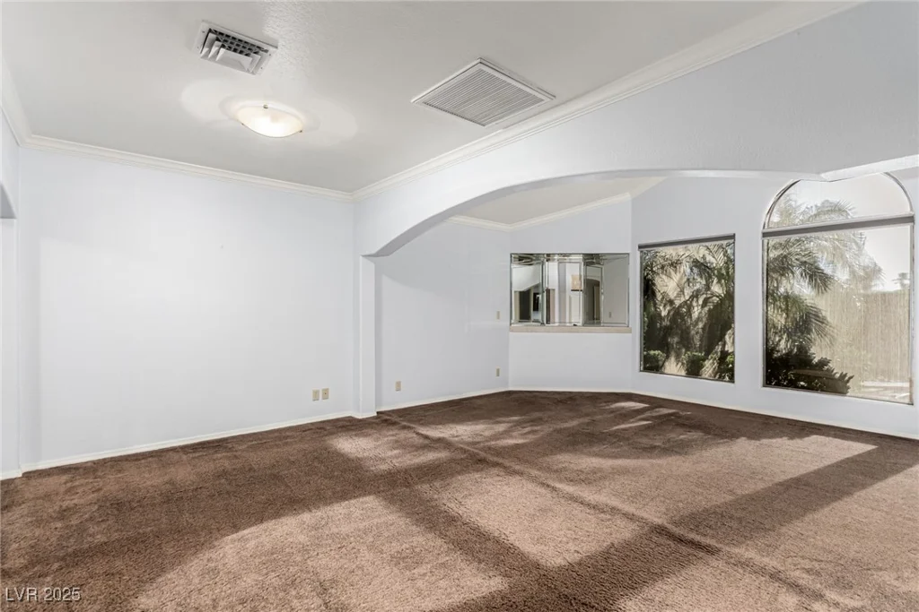 1393 Calmview, Las Vegas, NV 89110