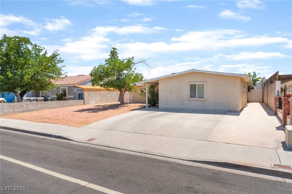 409 Antelope, Las Vegas, NV 89145