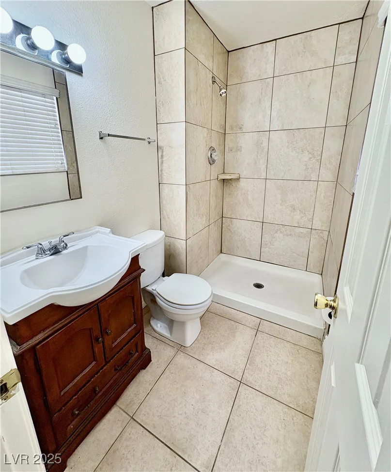 409 Antelope, Las Vegas, NV 89145
