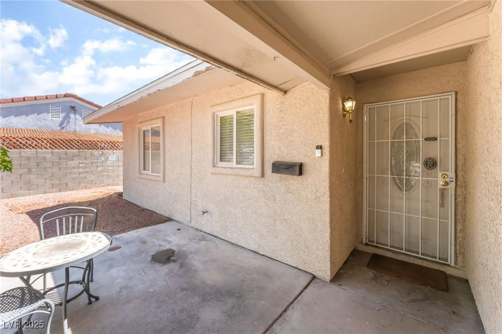 409 Antelope, Las Vegas, NV 89145