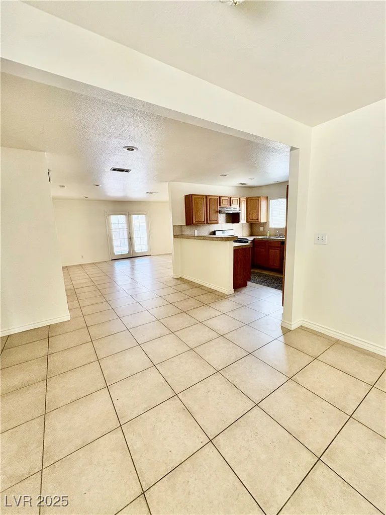 409 Antelope, Las Vegas, NV 89145