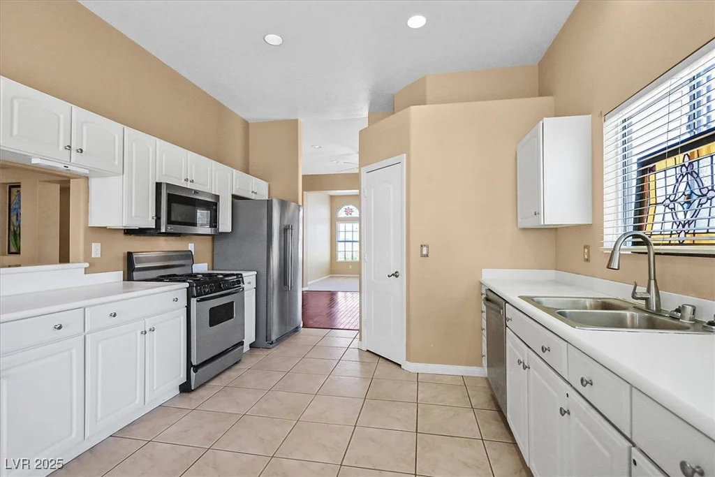 6920 Haven Hollow, Las Vegas, NV 89130