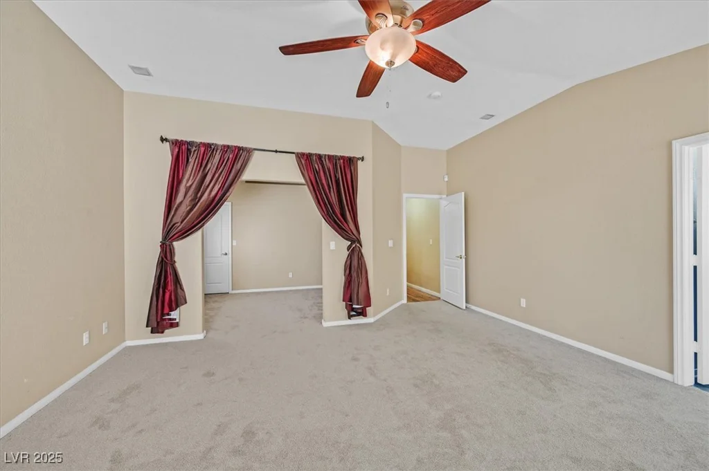 6920 Haven Hollow, Las Vegas, NV 89130
