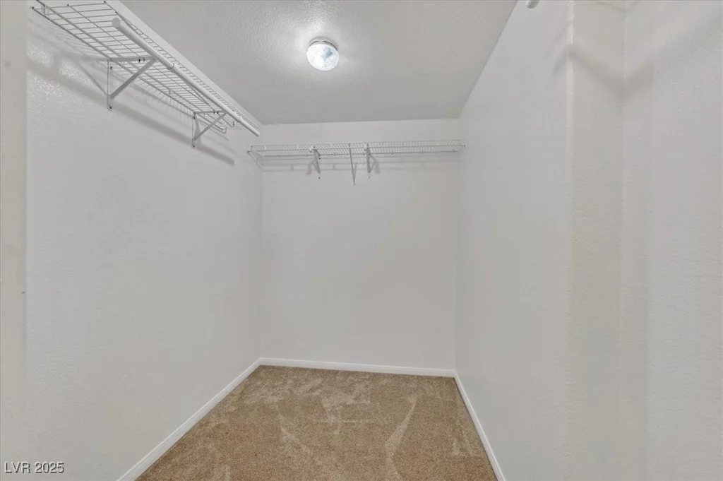 6920 Haven Hollow, Las Vegas, NV 89130