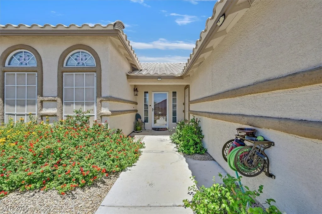 6920 Haven Hollow, Las Vegas, NV 89130