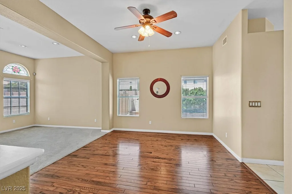 6920 Haven Hollow, Las Vegas, NV 89130