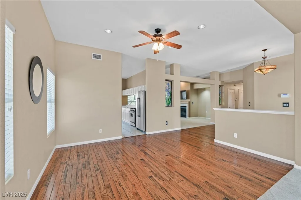 6920 Haven Hollow, Las Vegas, NV 89130