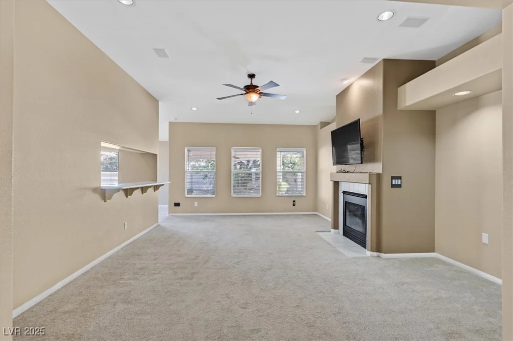 6920 Haven Hollow, Las Vegas, NV 89130