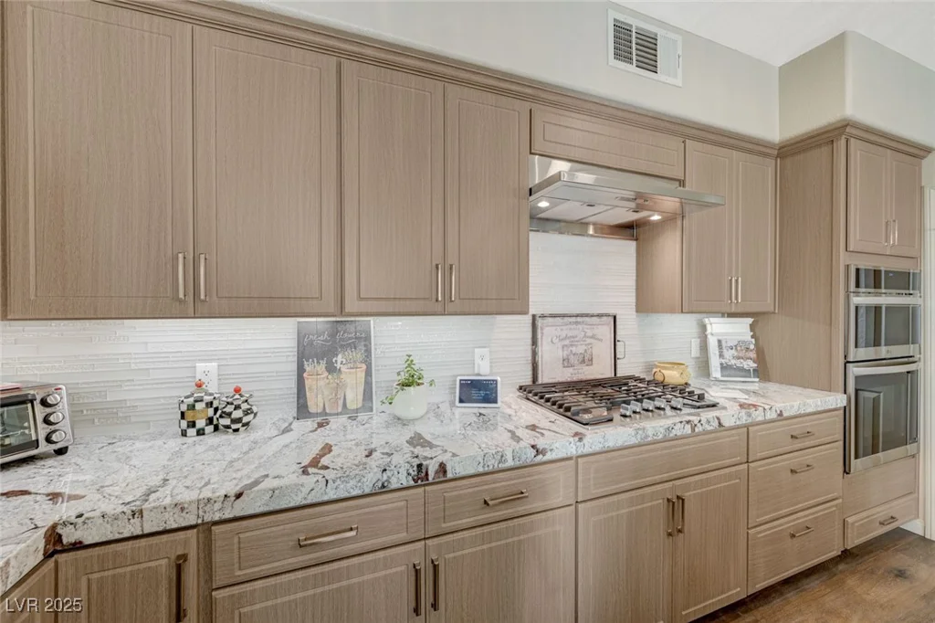 2555 Hampton, Henderson, NV 89052