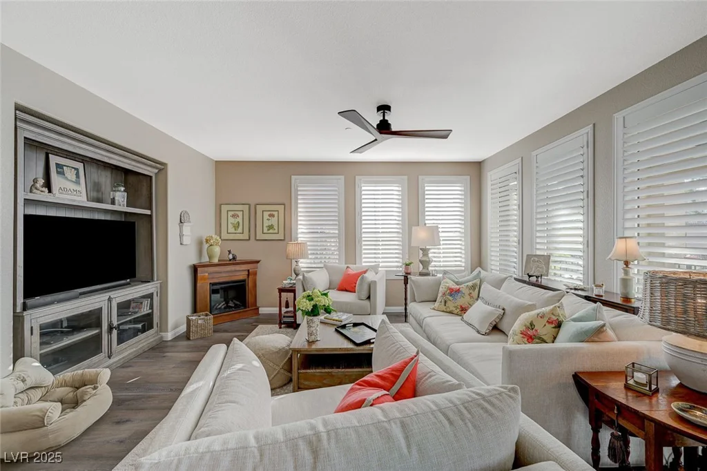2555 Hampton, Henderson, NV 89052