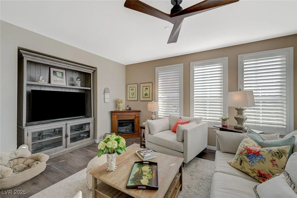 2555 Hampton, Henderson, NV 89052