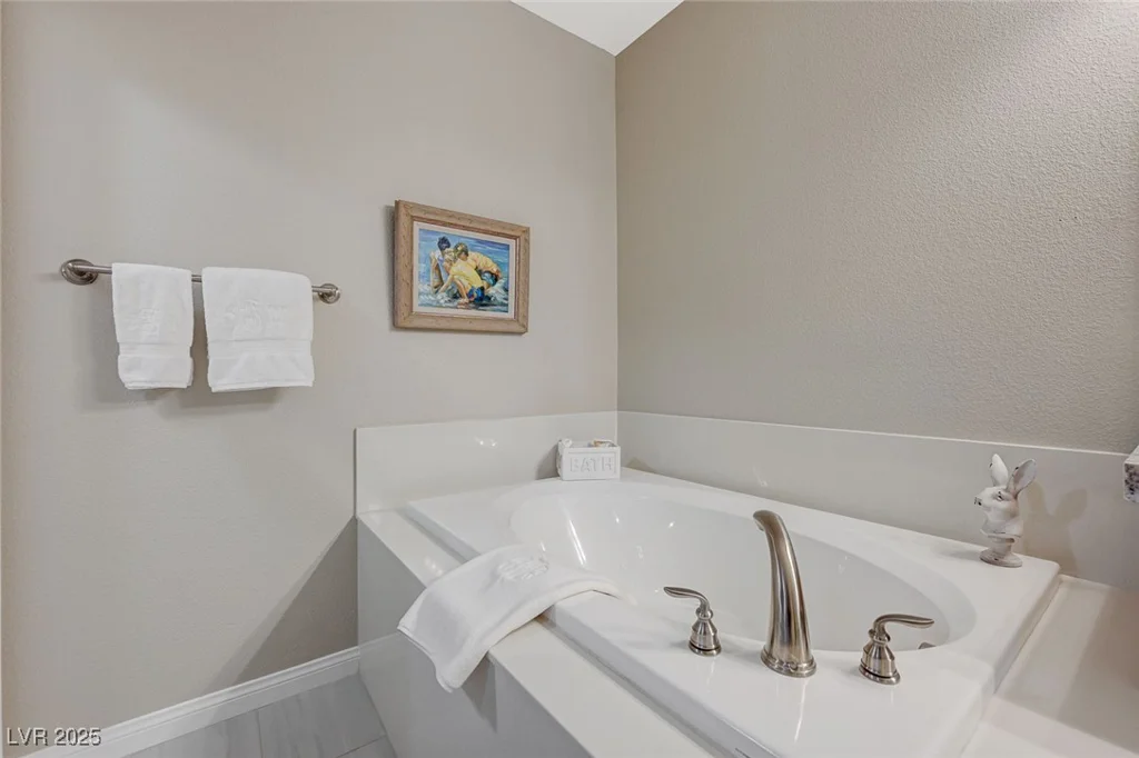 2555 Hampton, Henderson, NV 89052