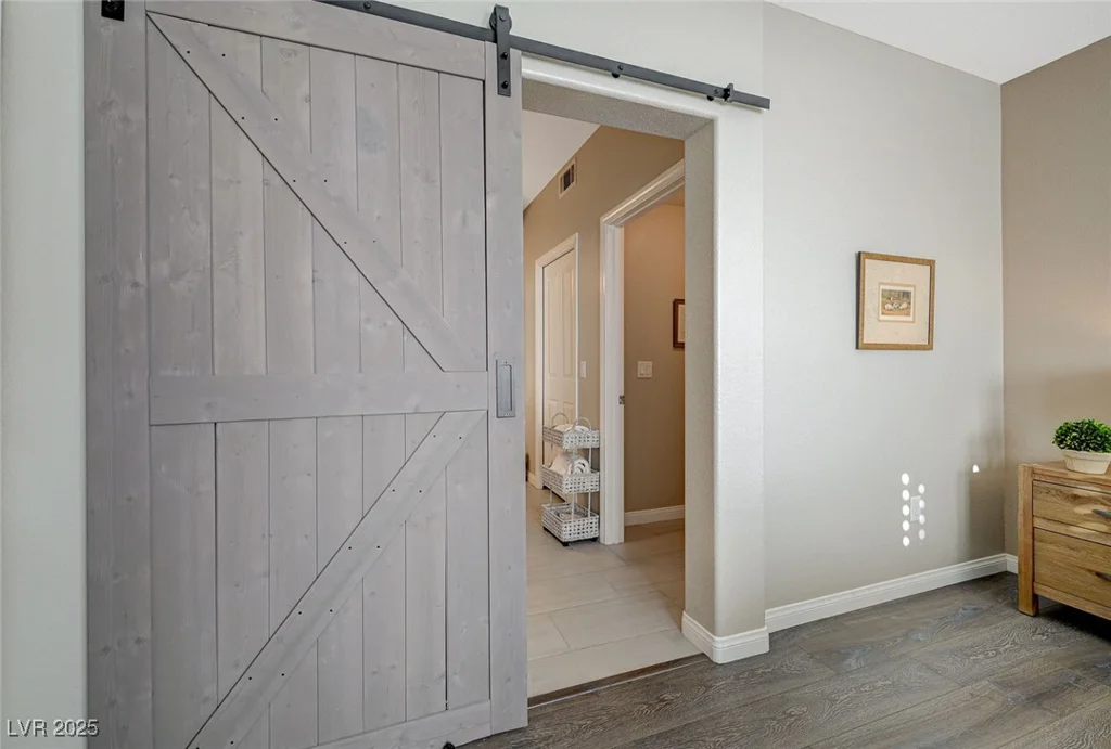 2555 Hampton, Henderson, NV 89052
