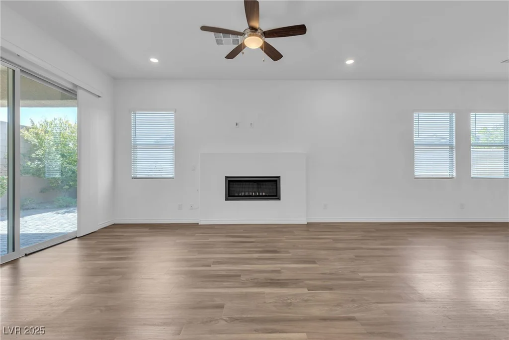 660 Otter Brook, Henderson, NV 89011