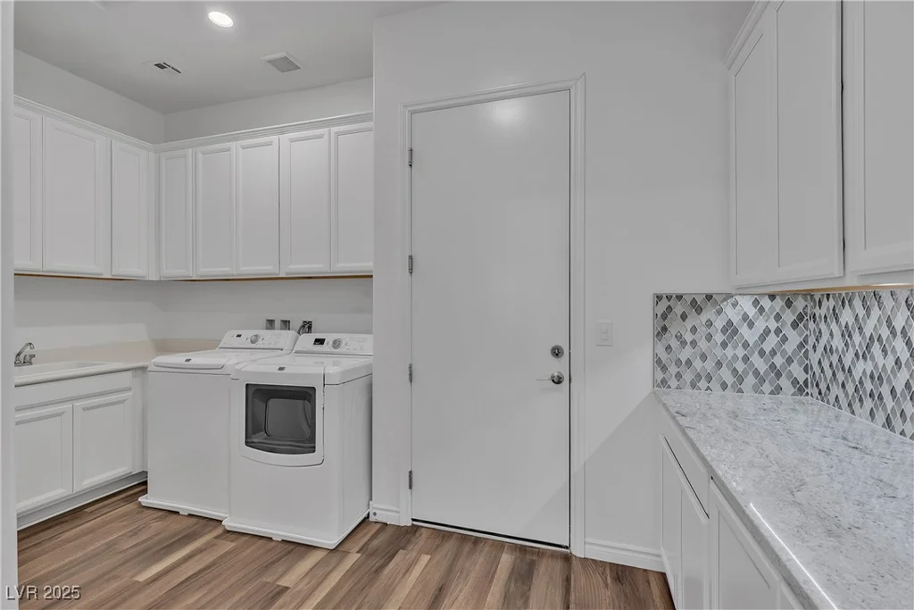 660 Otter Brook, Henderson, NV 89011