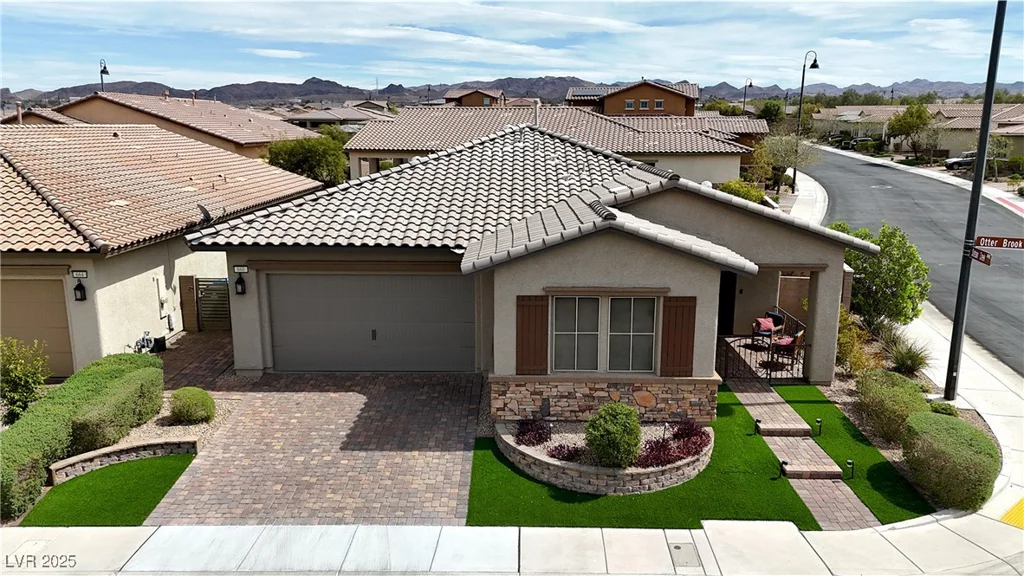 660 Otter Brook, Henderson, NV 89011