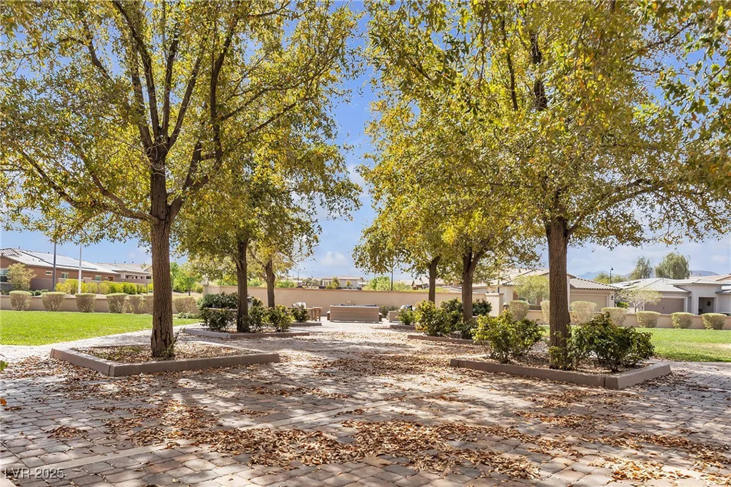 660 Otter Brook, Henderson, NV 89011