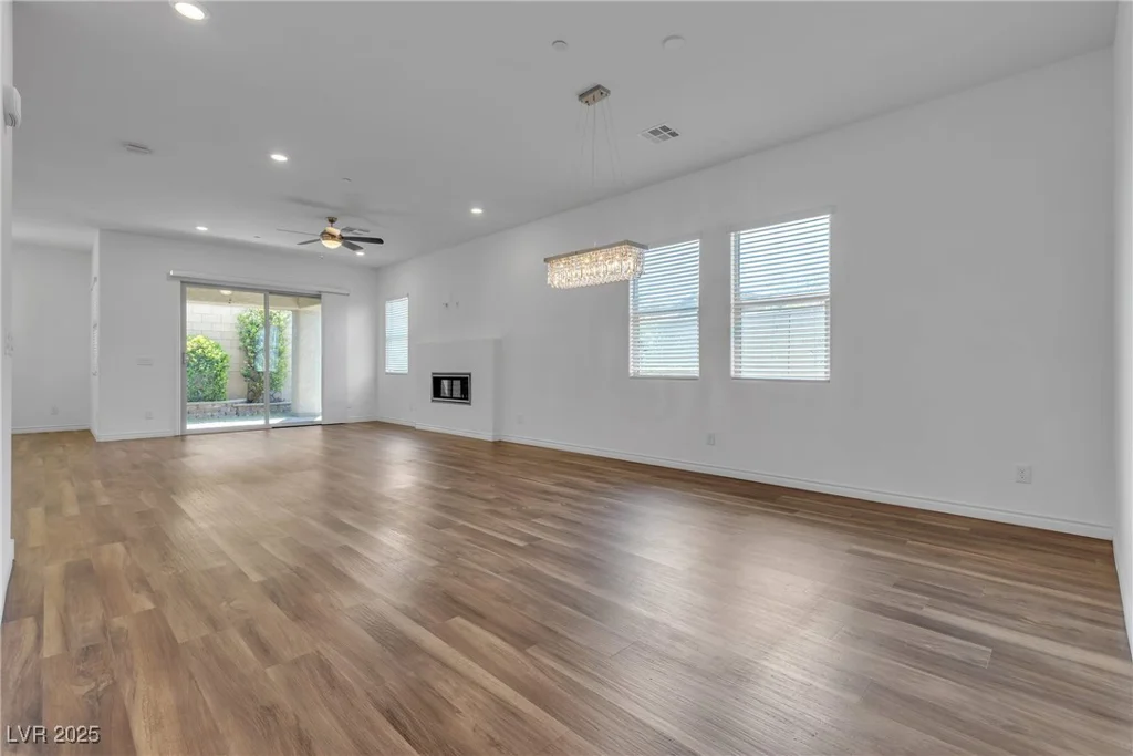 660 Otter Brook, Henderson, NV 89011