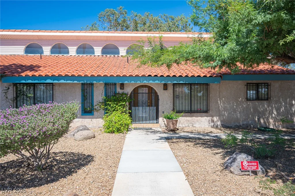 3790 Moberly, Las Vegas, NV 89139