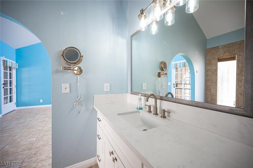 3790 Moberly, Las Vegas, NV 89139