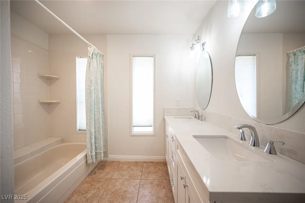 3790 Moberly, Las Vegas, NV 89139