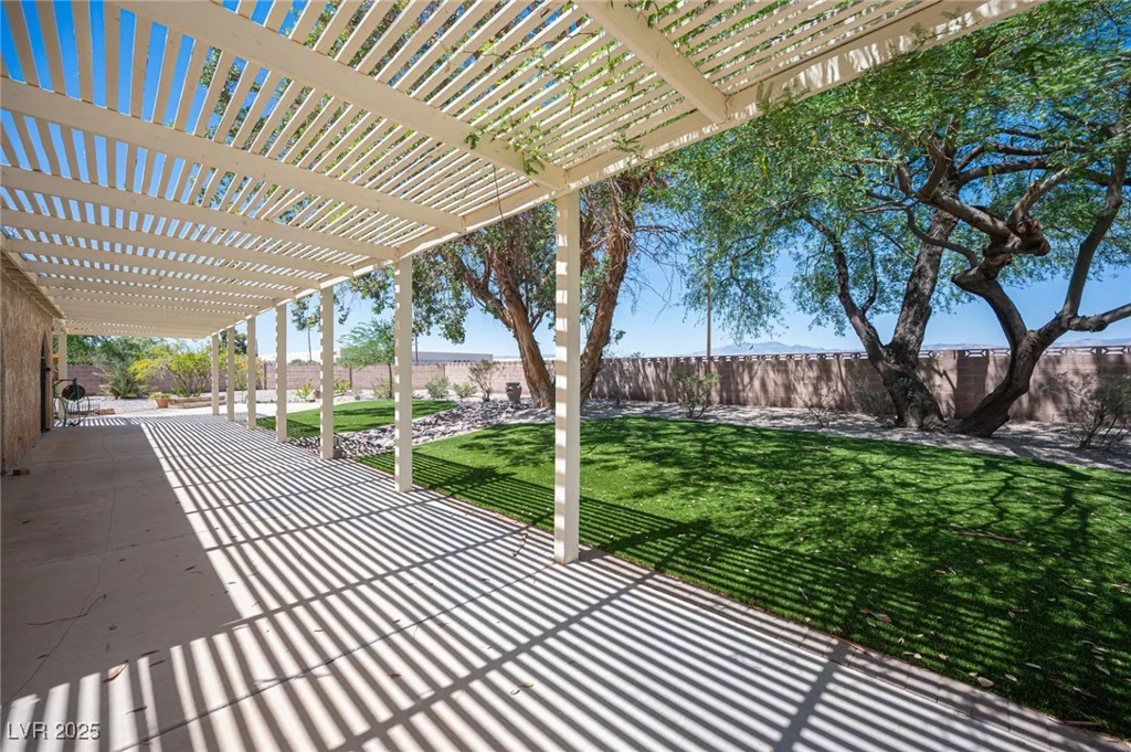 3790 Moberly, Las Vegas, NV 89139