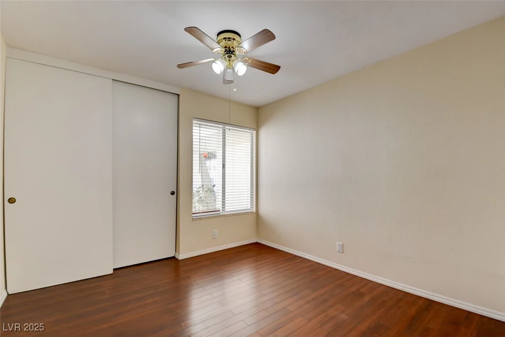 6822 Garden Grove, Las Vegas, NV 89103