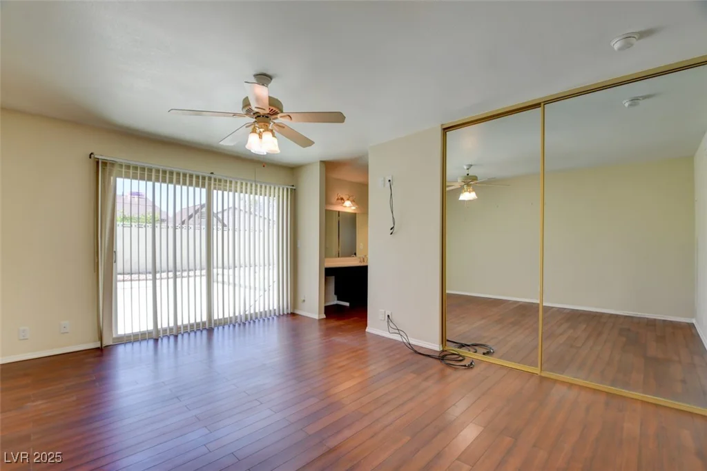 6822 Garden Grove, Las Vegas, NV 89103