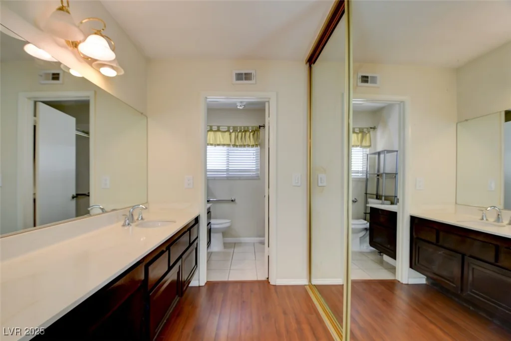6822 Garden Grove, Las Vegas, NV 89103