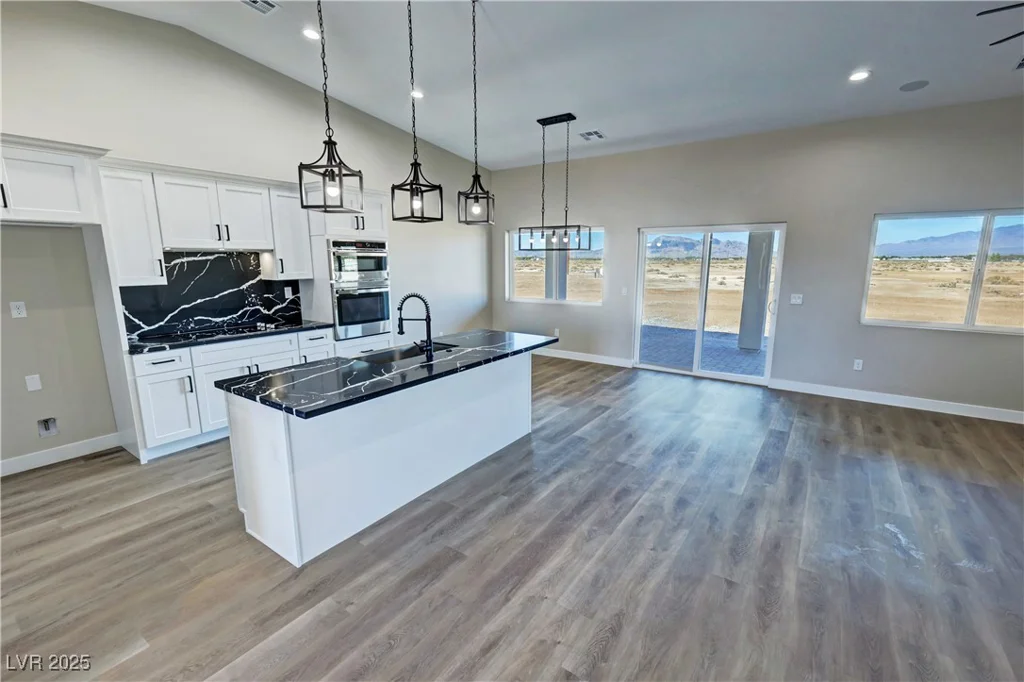 1800 Huckleberry, Pahrump, NV 89048