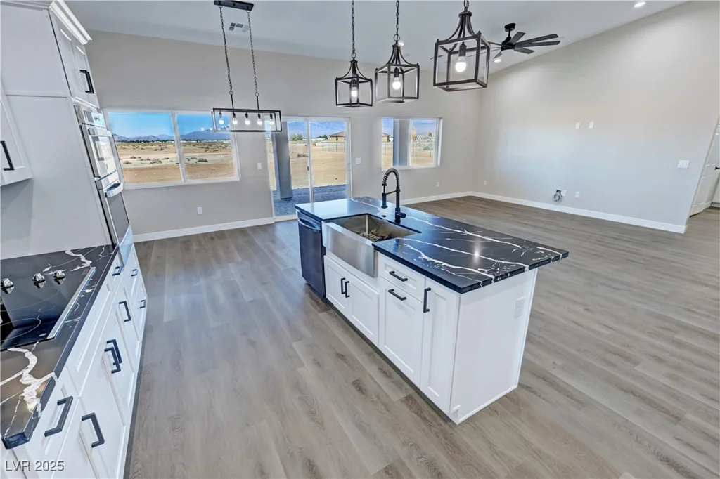 1800 Huckleberry, Pahrump, NV 89048