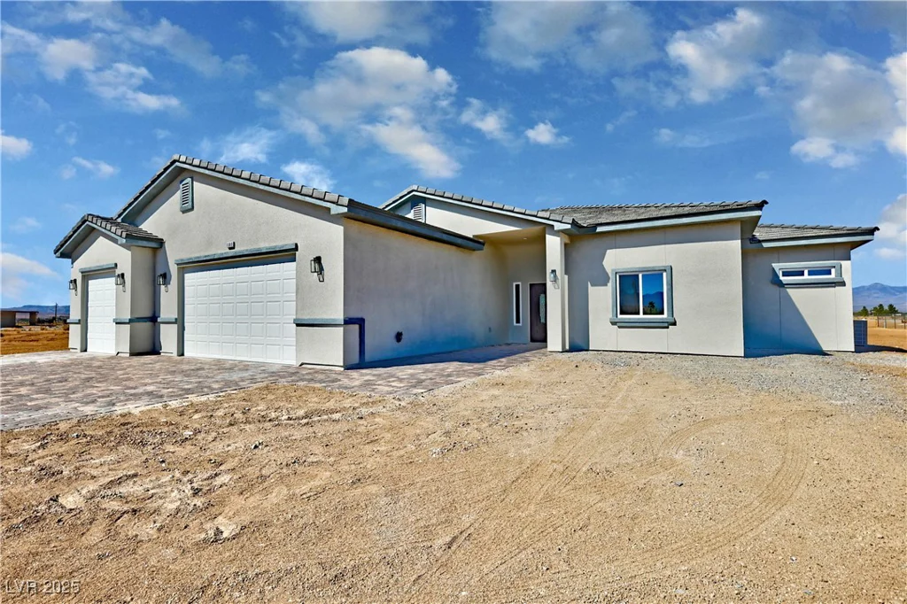 1800 Huckleberry, Pahrump, NV 89048