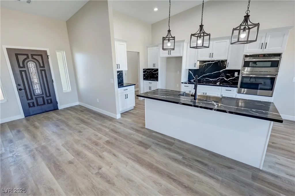 1800 Huckleberry, Pahrump, NV 89048