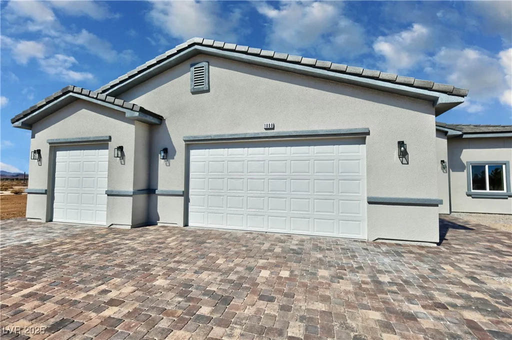 1800 Huckleberry, Pahrump, NV 89048