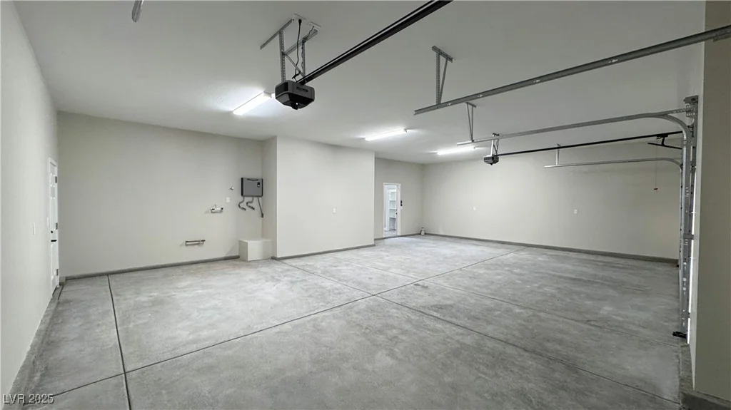 1800 Huckleberry, Pahrump, NV 89048