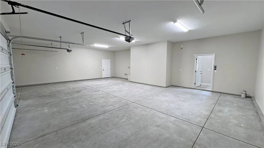 1800 Huckleberry, Pahrump, NV 89048