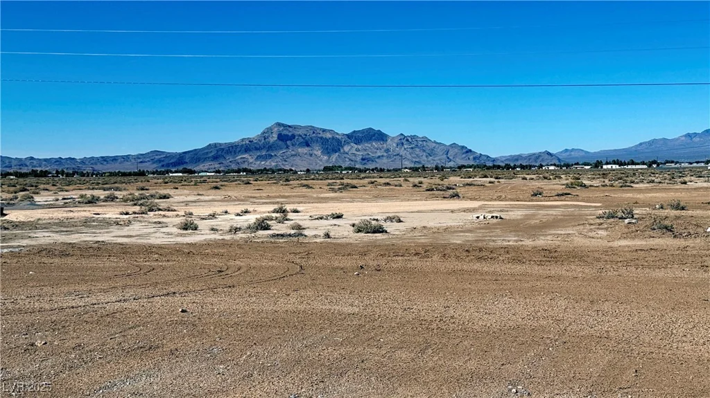 1800 Huckleberry, Pahrump, NV 89048