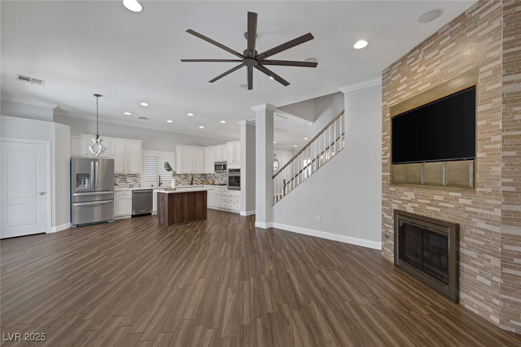 12 Golden View, Henderson, NV 89012