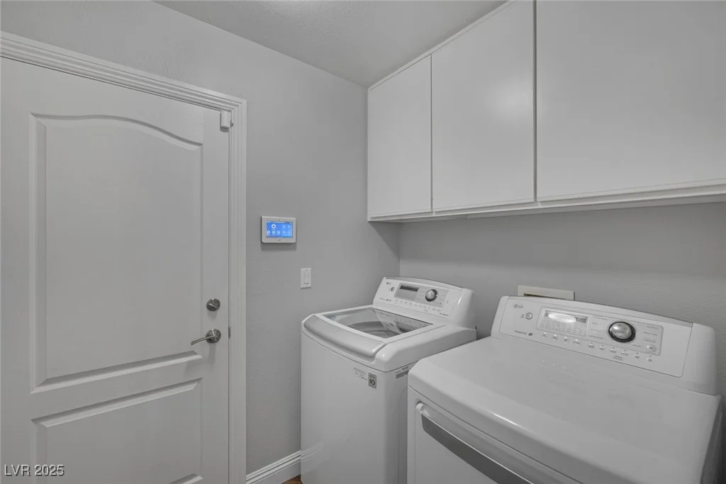 12 Golden View, Henderson, NV 89012