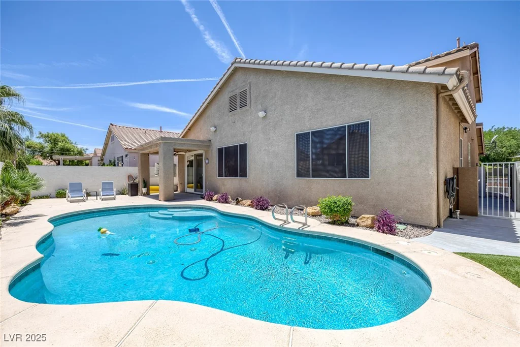 12 Golden View, Henderson, NV 89012